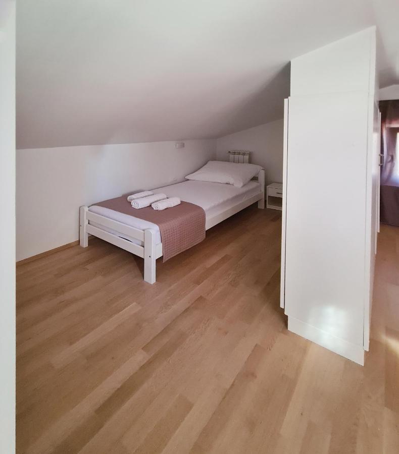 Hisa Idej Leilighet Sežana Eksteriør bilde